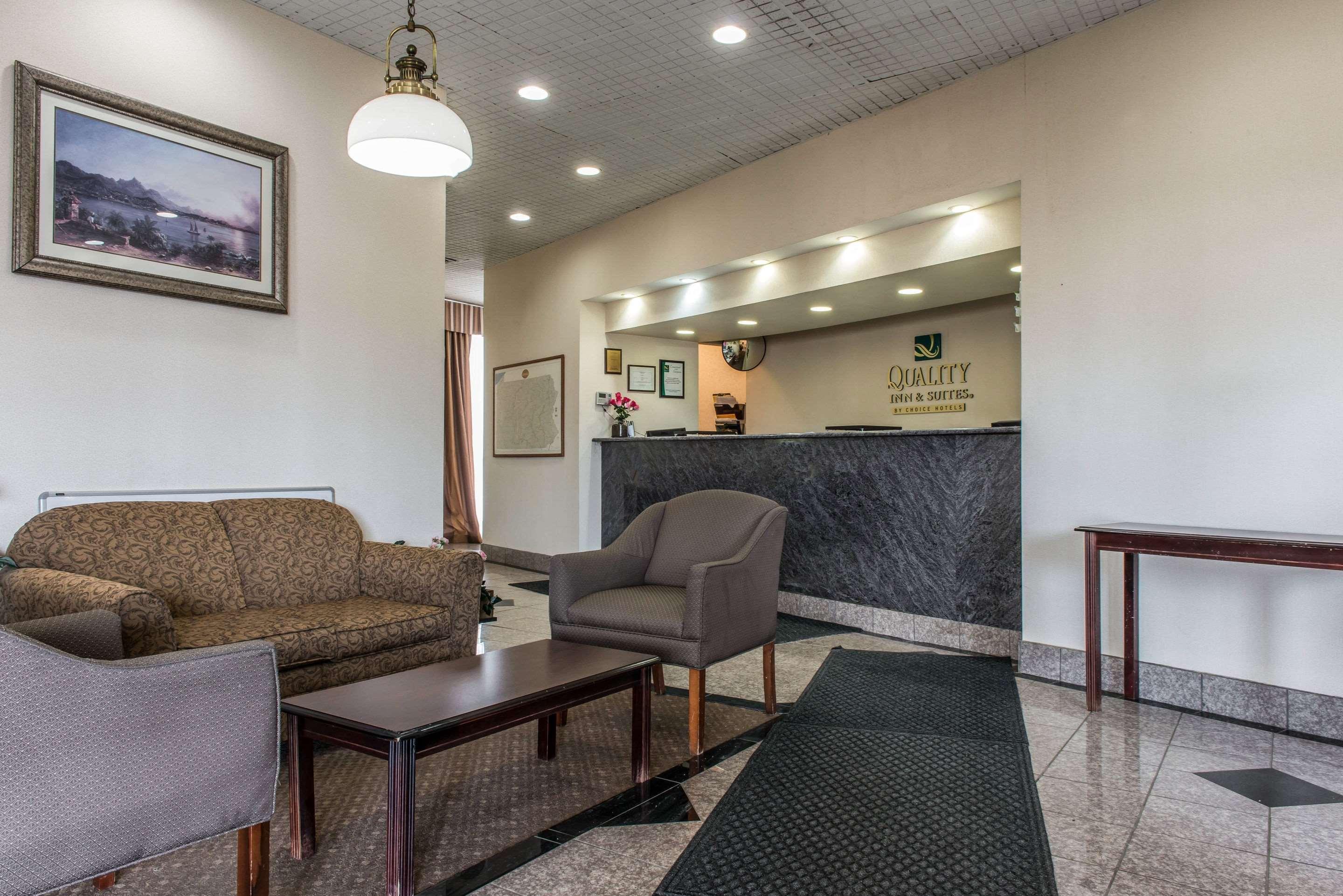 Quality Inn & Suites Fairview  Exterior foto